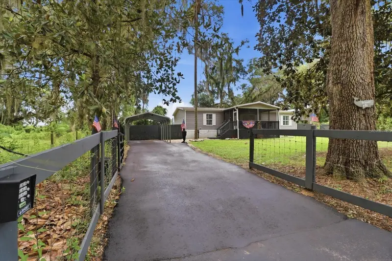 4370 E Amherst St, FL