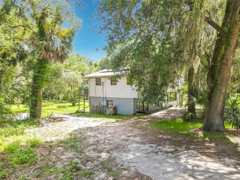 24930 Avenue C, FL