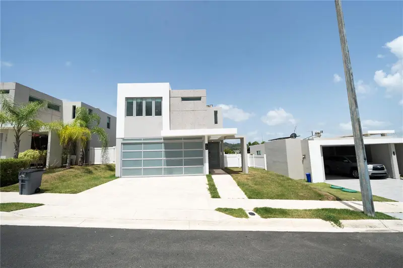 Calle 13 #134, PR