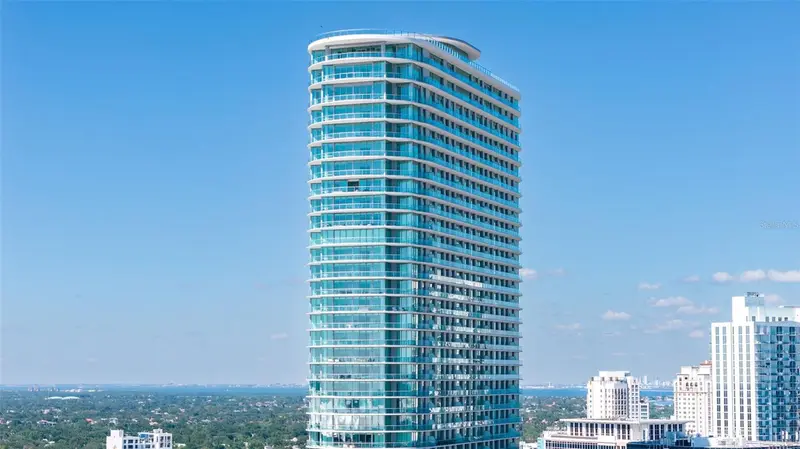 400 Central Ave #1105, FL