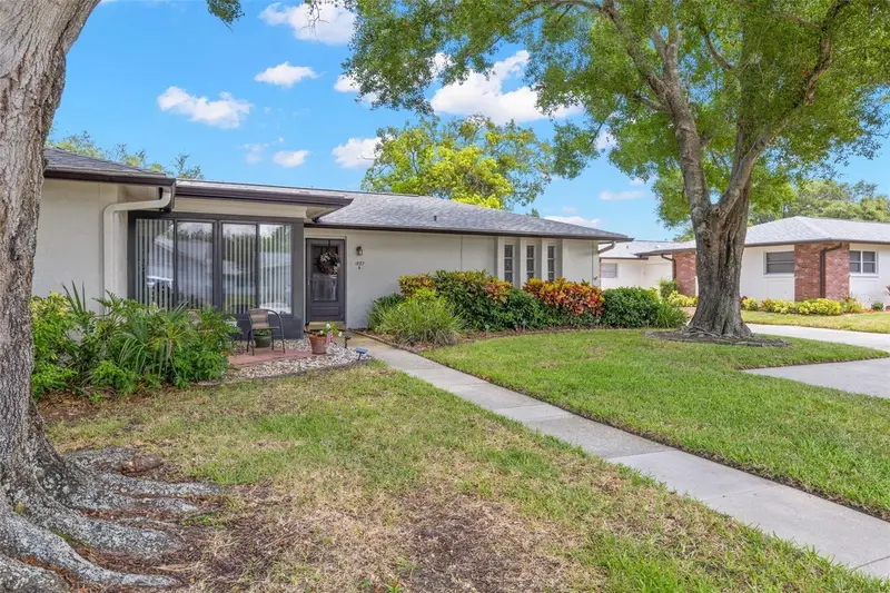 1227 Queen Anne Dr #A, FL