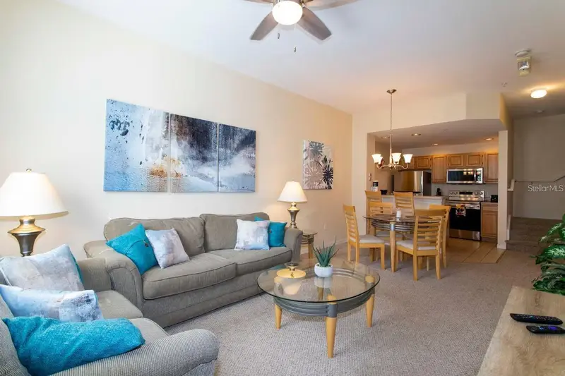 4011 Venetian Bay Dr #106, FL