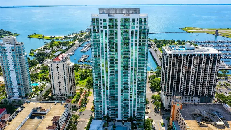 100 1st Ave N #2302, FL