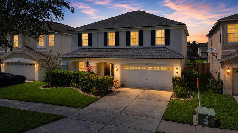 11428 Blue Lilac Ave, FL