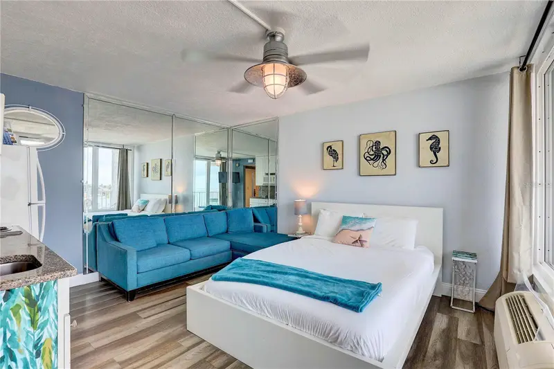 9980 Gulf Blvd #522, FL
