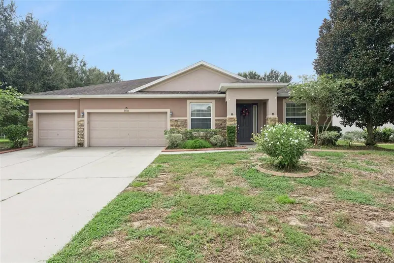2858 Rolling Hills Ln, FL