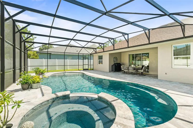 116 Eric Dr, FL