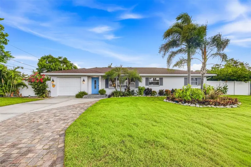 894 Joan St, FL