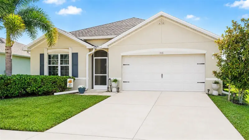 7048 Waterford Pkwy, FL