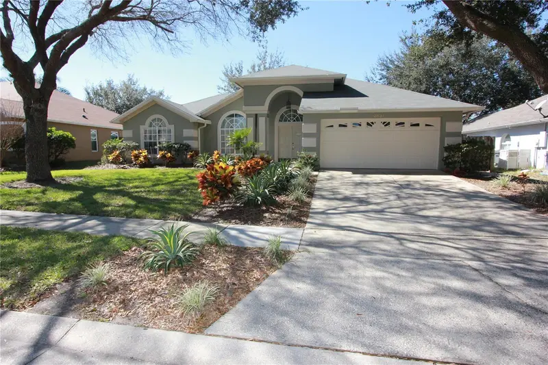 2631 Fallbrook Dr, FL