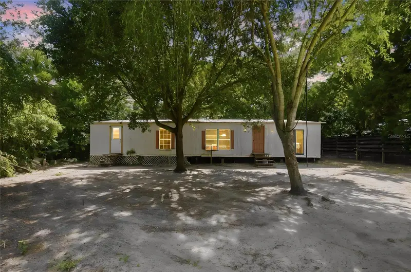 1126 Nw 112th Ct, FL