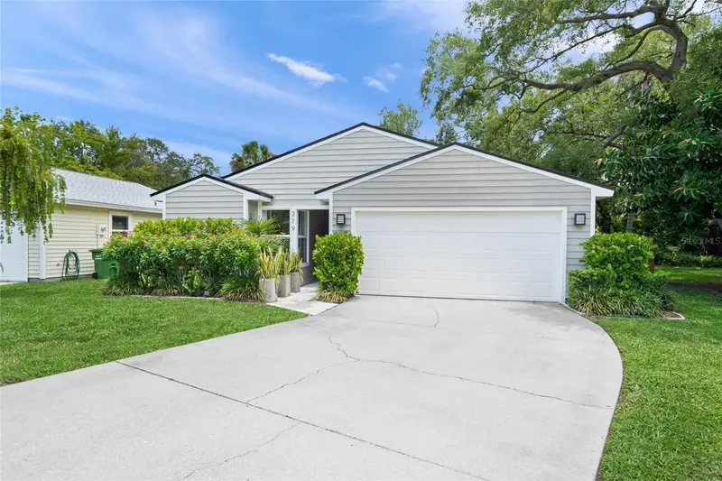 319 Bearded Oaks Cir, FL