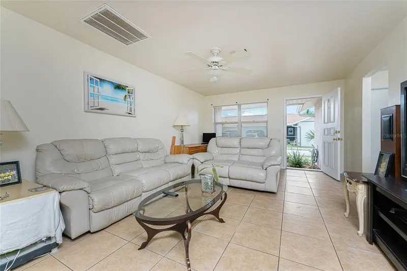 51 Boundary Blvd #B, FL