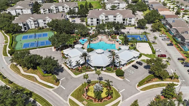 2382 Silver Palm Dr E, FL