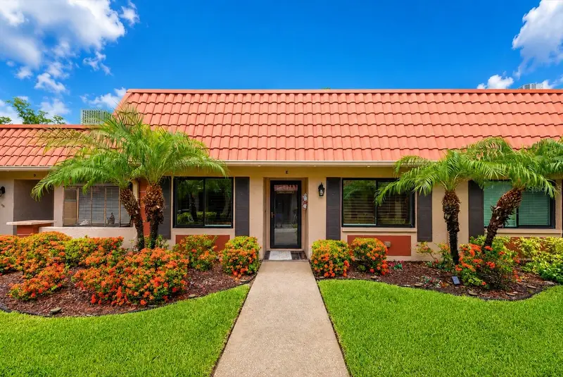 19029 Us Highway 19 N #13e, FL