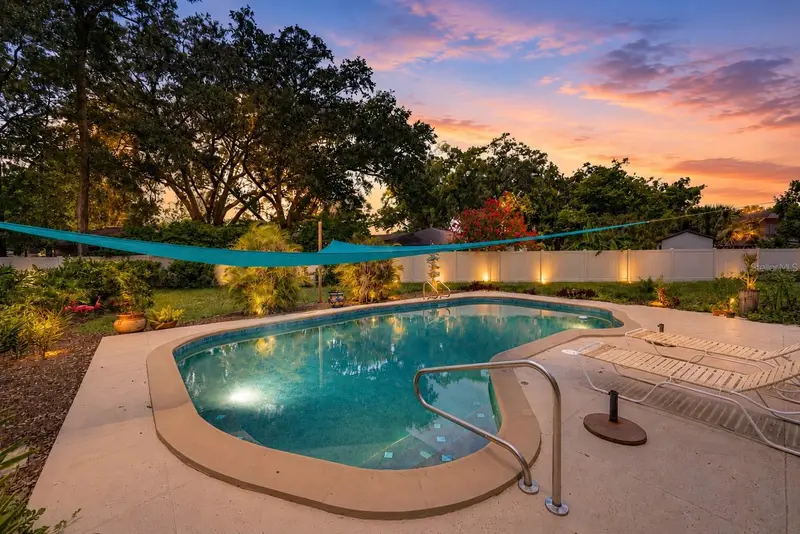South Lakeland & Lake Hollingsworth listing