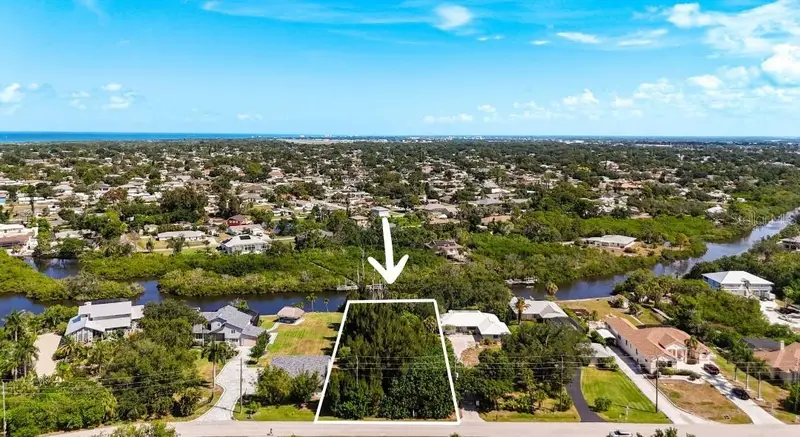 Lemon Bay Dr, FL