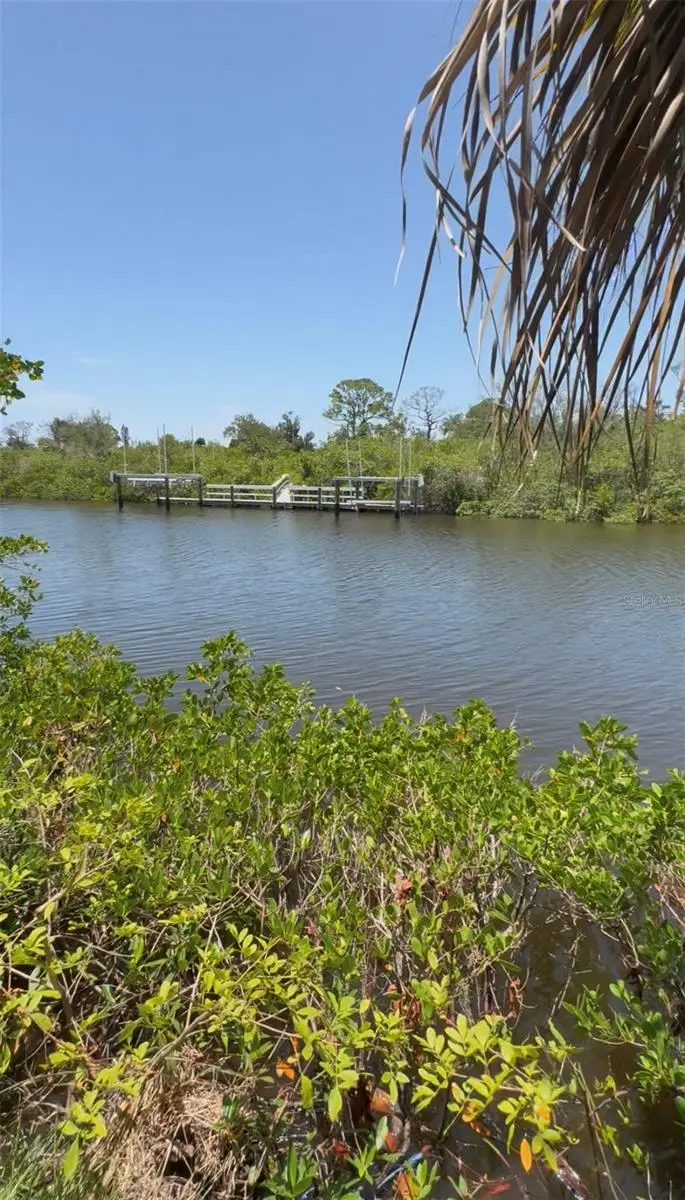 Lemon Bay Dr, FL