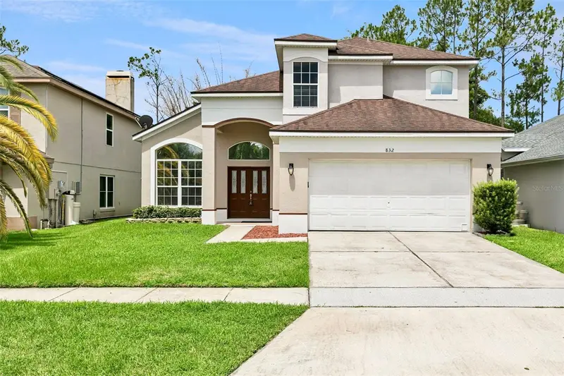 832 Magnolia Creek Cir, FL