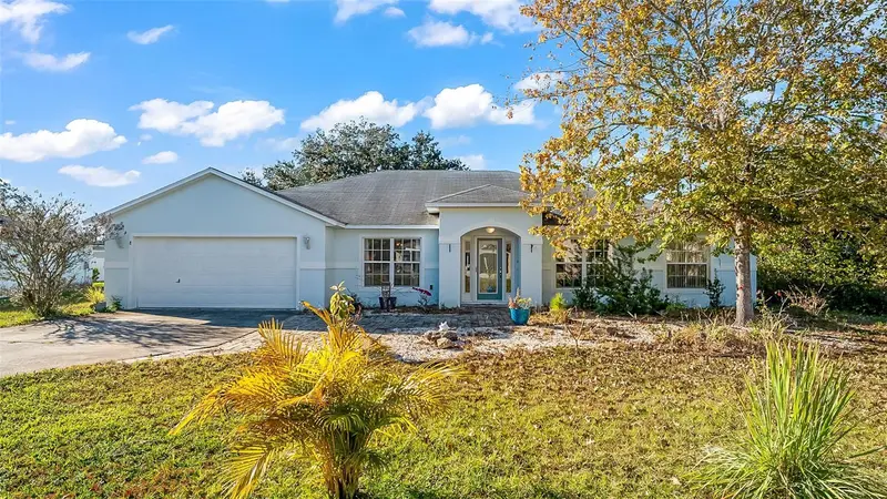 8 White Hurst Ln, FL
