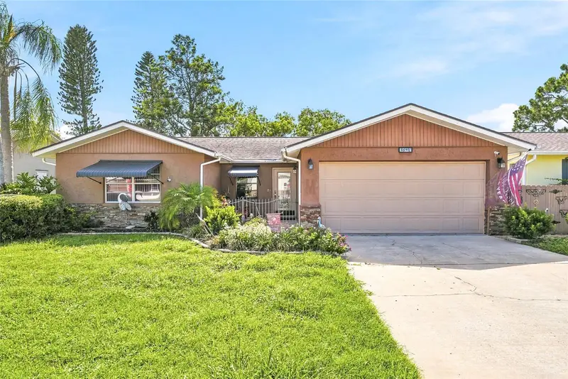 5049 Sherry Ln, FL