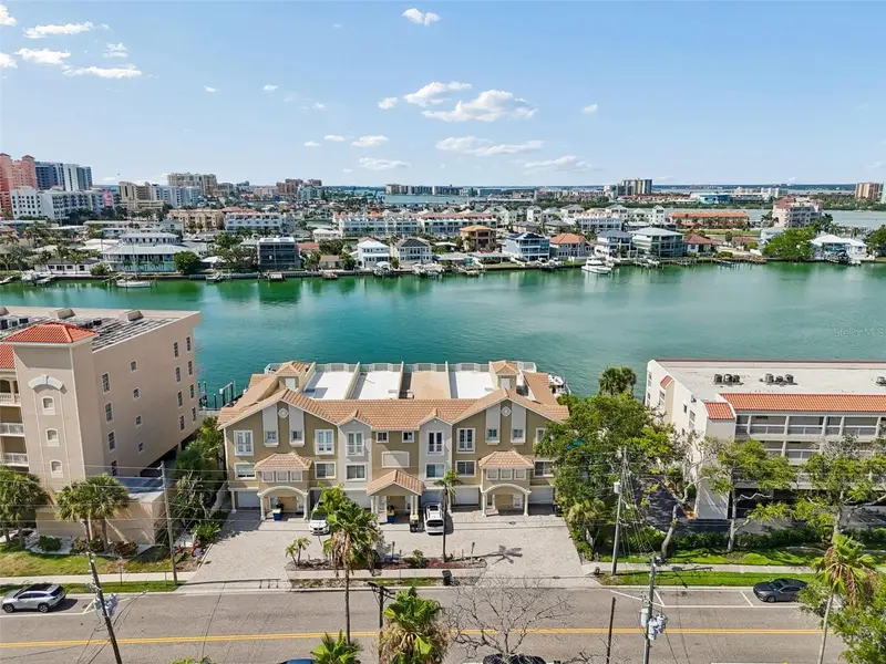 620 Bayway Blvd #5, FL