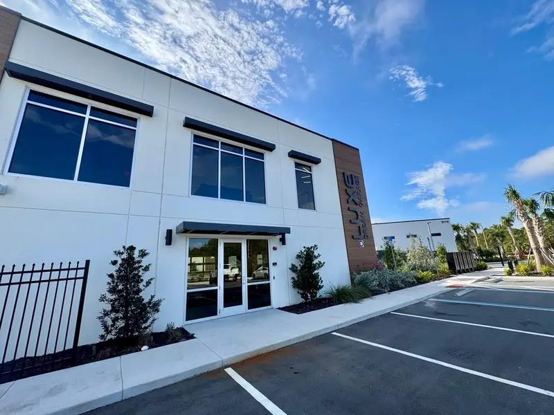 5421 Communications Pkwy #40, FL