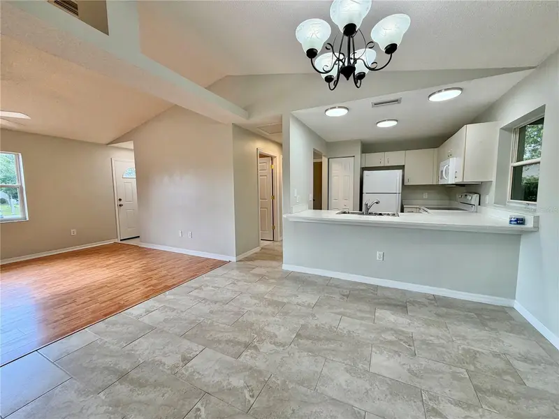 30 Ridley Ln, FL