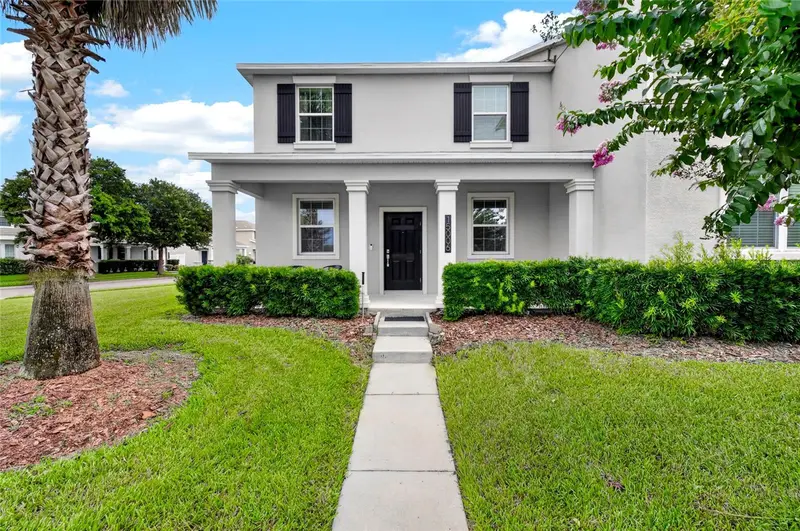 15006 Chapter Way, FL