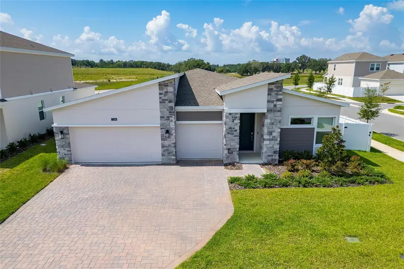 1744 Rider Rain Ln, FL