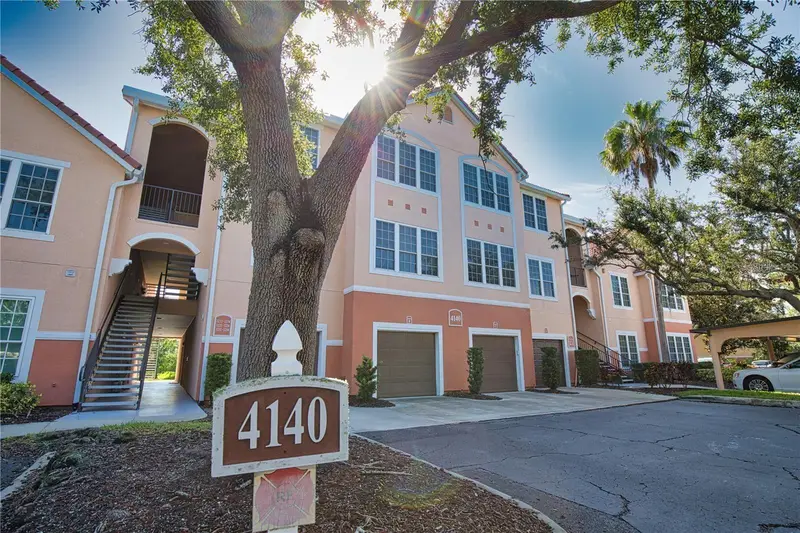 4140 Central Sarasota Pkwy #1235, FL