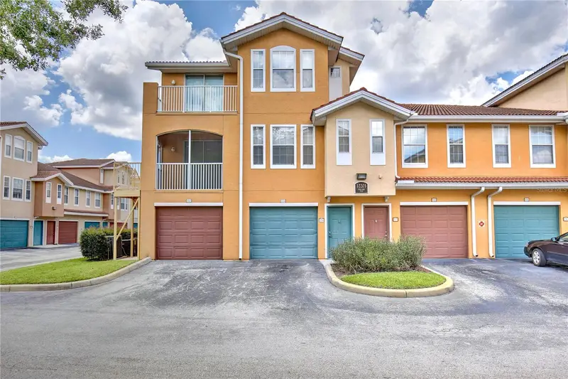 12203 Wild Iris Way #104, FL