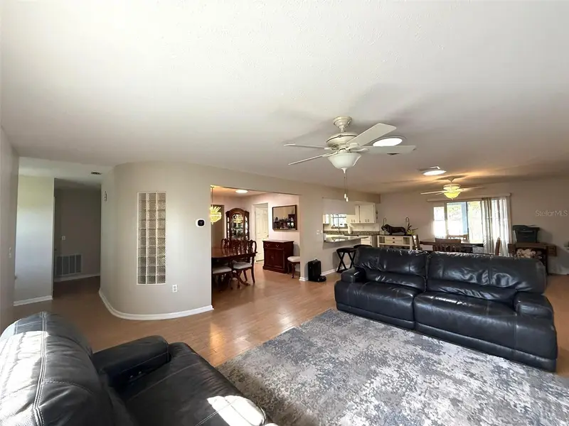 3604 E Onyx Pl, FL