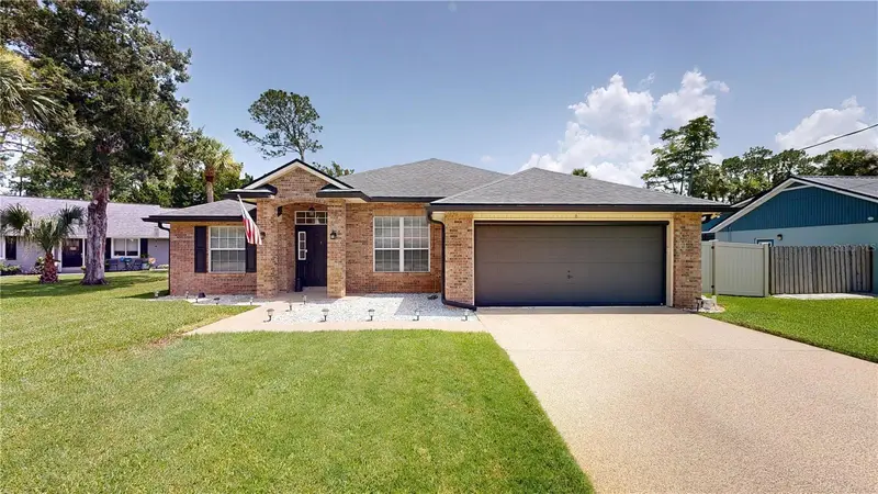 6 Bradley Pl, FL