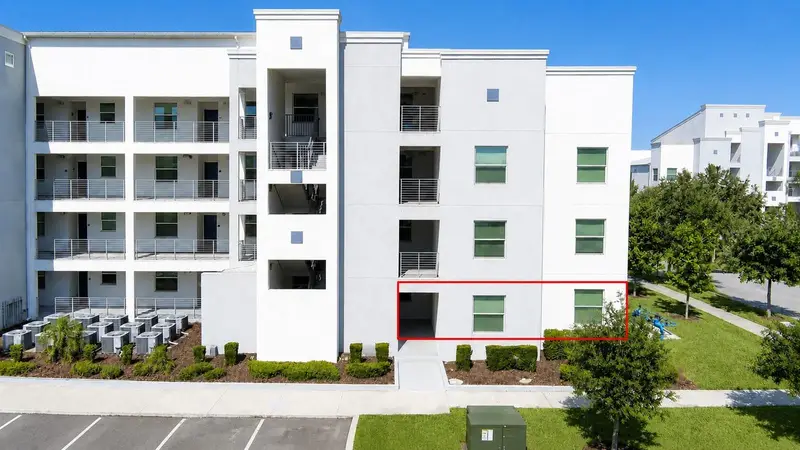 3111 Paradox Cir #108, FL