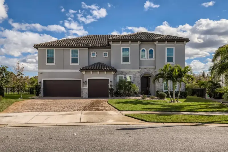 8192 Ludington Cir, FL