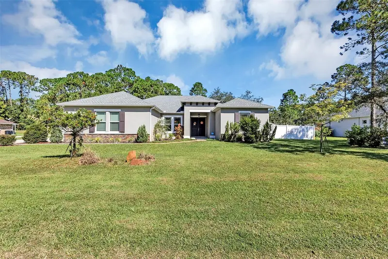DeBary Town Center listing
