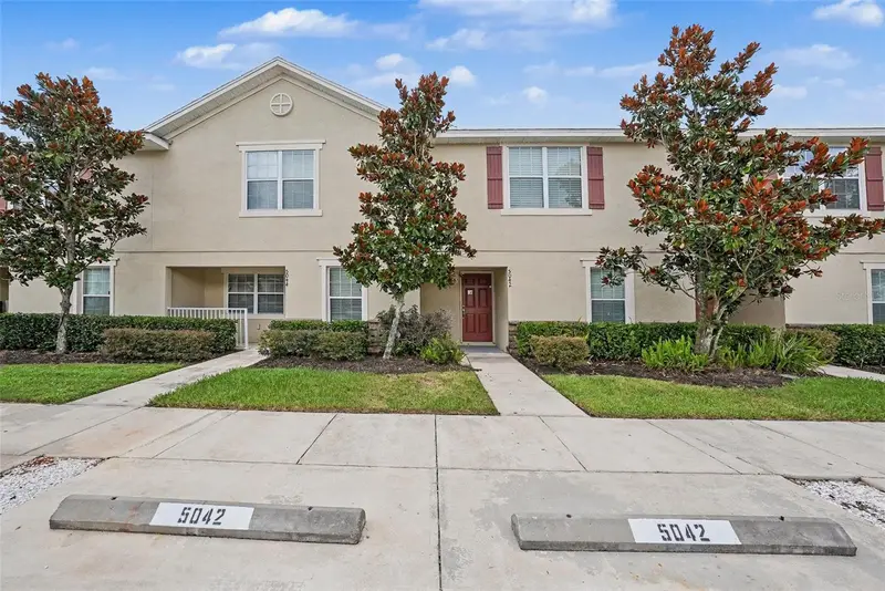 5042 Chipotle Ln, FL
