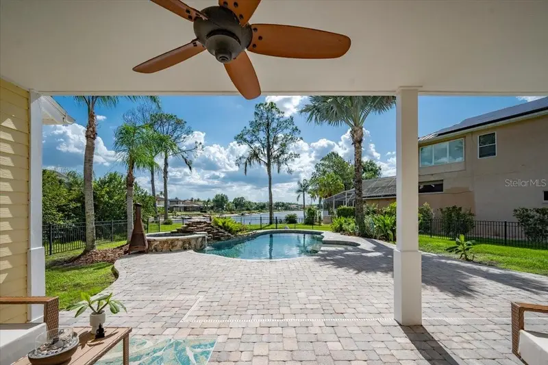 17802 Saint Lucia Isle Dr, FL