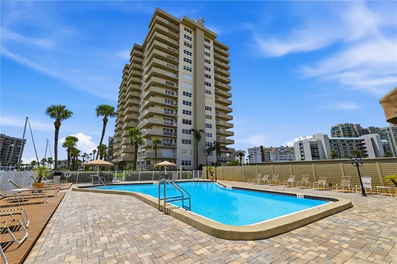 1621 Gulf Blvd #1408, FL