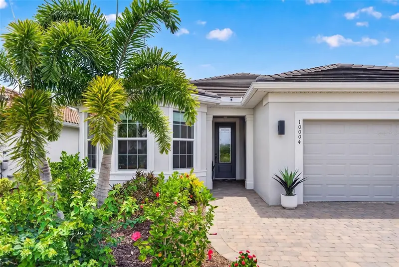 10004 Coral Shore Dr, FL