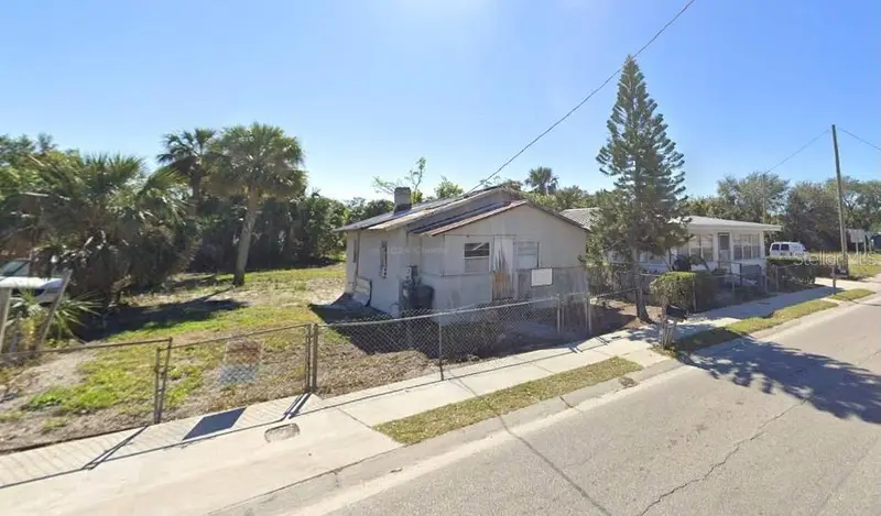 314 Avenue Y Ne, FL