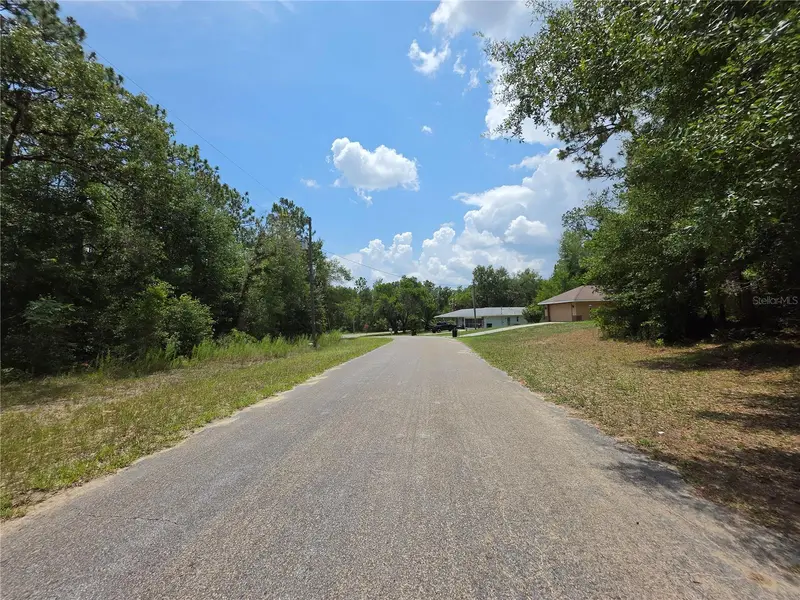 8425 N Foresome Way, FL