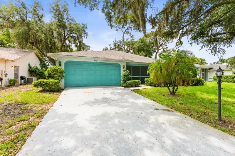 3550 Oak Lake Dr, FL