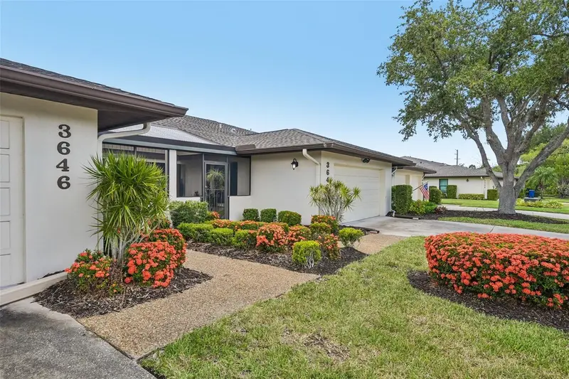 3646 Gleneagle Dr #10b, FL