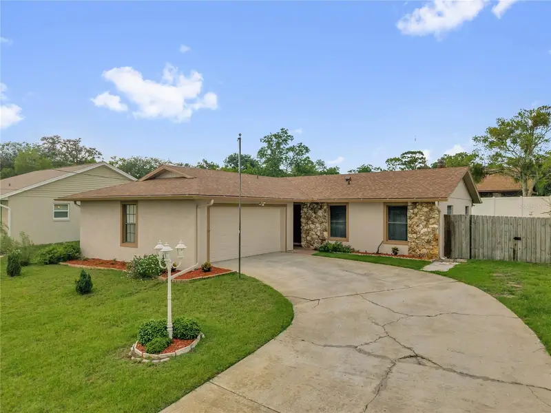 46 Lantana Dr, FL