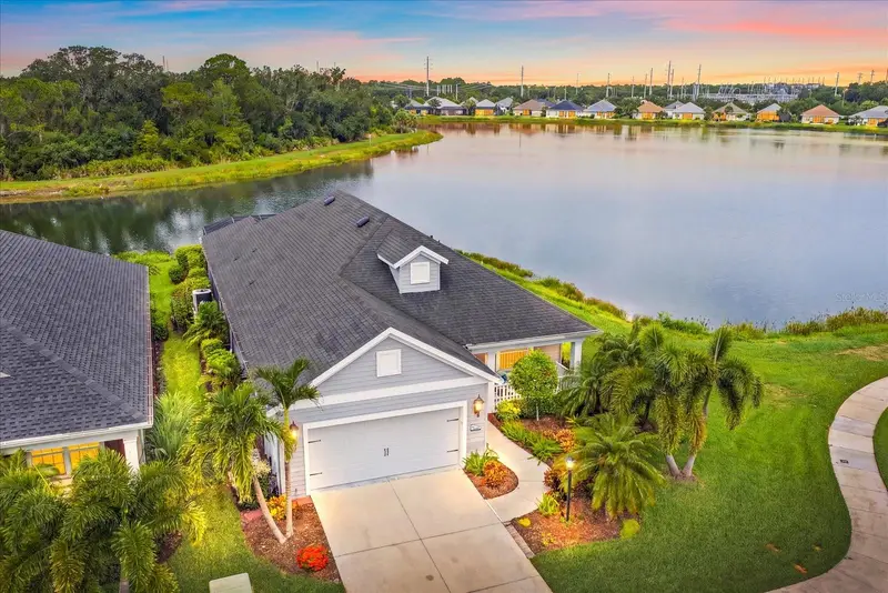 4716 Creekridge Ct, FL