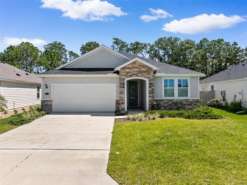 6 Signet Cir, FL