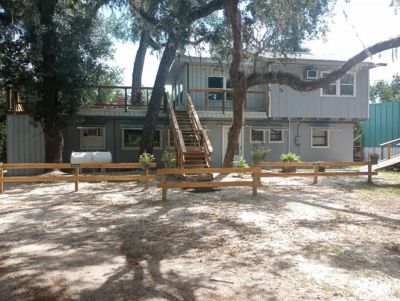 348 Nw Null Rd, FL