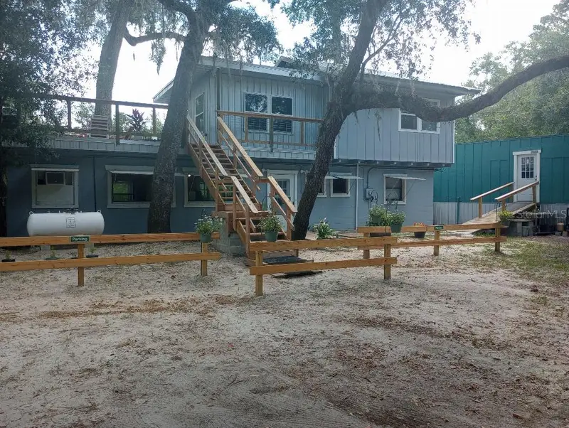 348 Nw Null Rd, FL